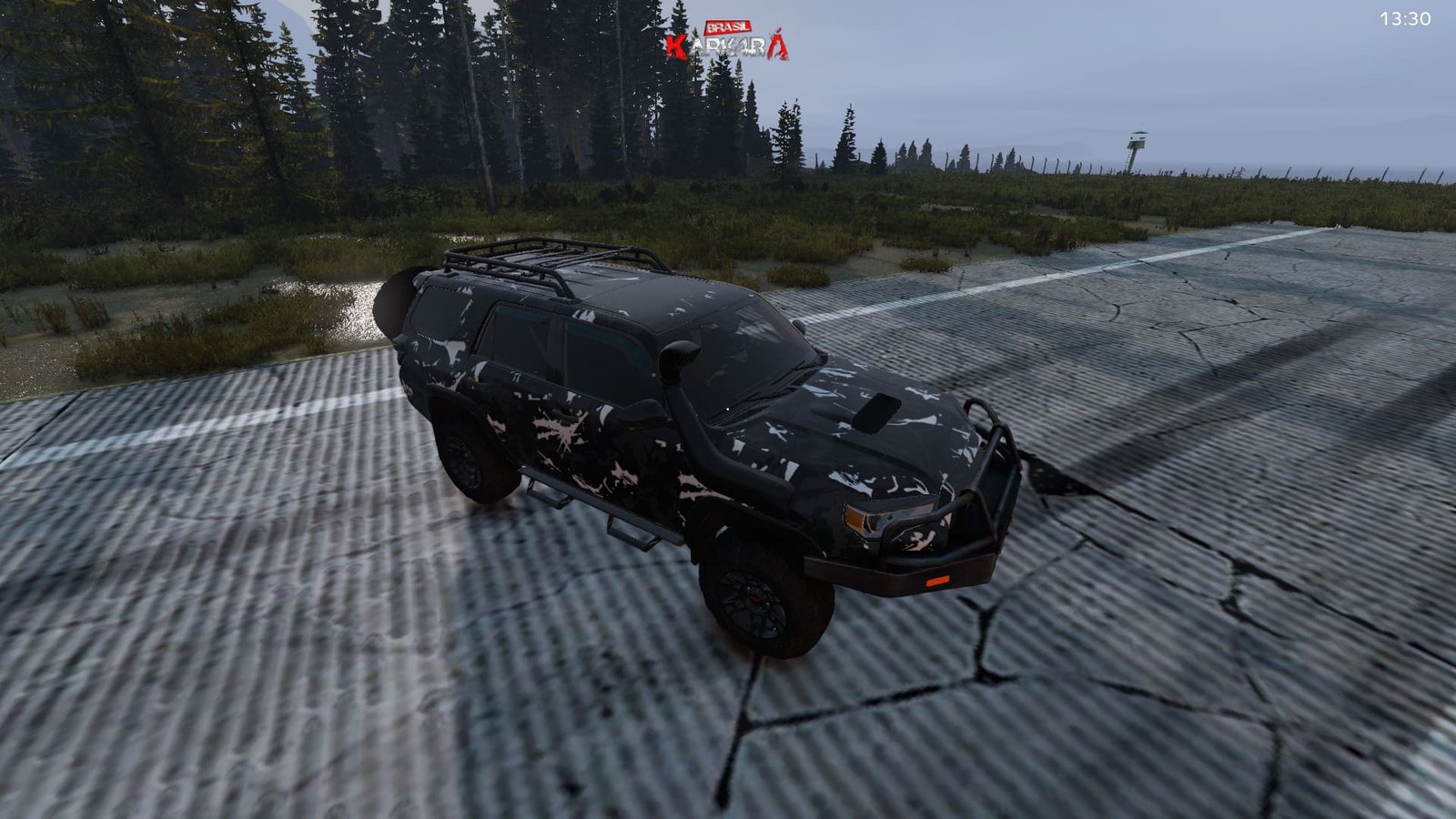 Toyota Runner Camuflado Preto